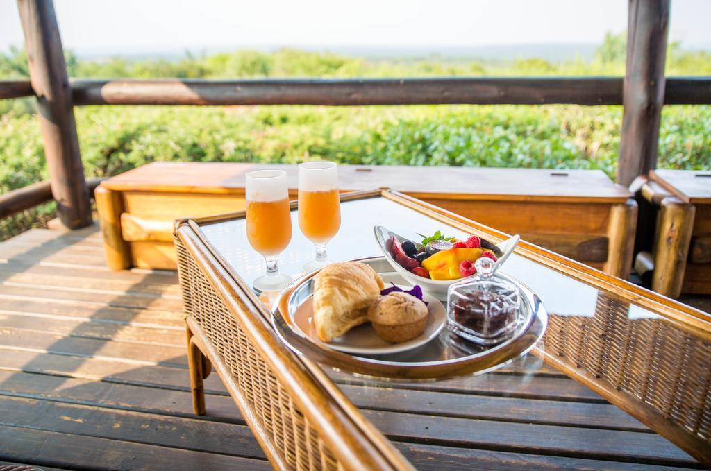Boubou Bed And Breakfast Рустенбург Екстериор снимка